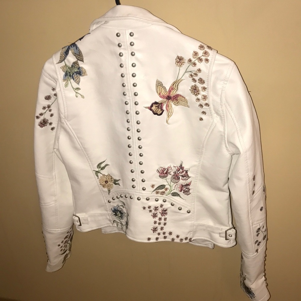 Leather jacket - Picture 3 of 5